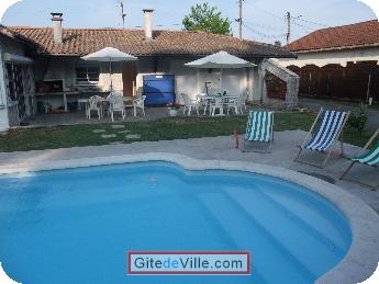 Self Catering Vacation Rental Pessac 1