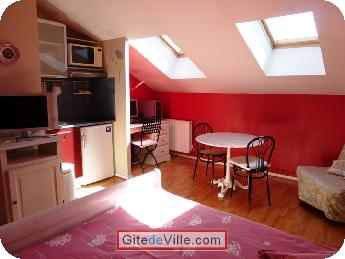 Self Catering Vacation Rental Lyon 3