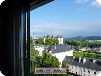 Self Catering Vacation Rental Pau 2