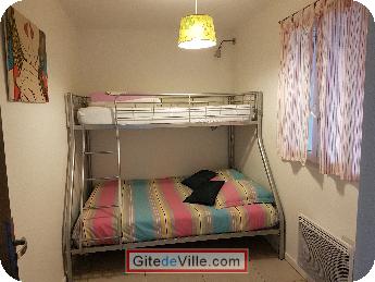 Self Catering Vacation Rental Villeneuve_le_Roi 8