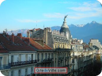 Self Catering Vacation Rental Grenoble 2