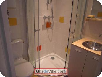 Self Catering Vacation Rental Lyon 4