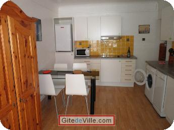 Self Catering Vacation Rental Rennes 4
