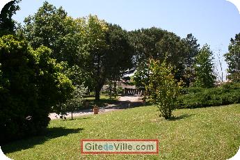 Self Catering Vacation Rental Aussonne 12