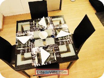 Self Catering Vacation Rental Nantes 9
