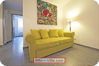 Self Catering Vacation Rental Nimes 10