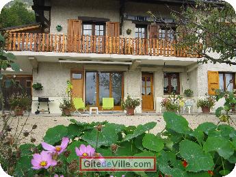 Self Catering Vacation Rental Claix 5