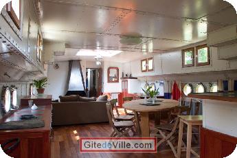 Self Catering Vacation Rental Chevaigne 8