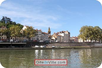 Self Catering Vacation Rental Lyon 3