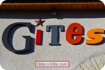 Self Catering Vacation Rental Montferrand_Le_Chateau 2
