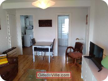 Self Catering Vacation Rental Pau 8