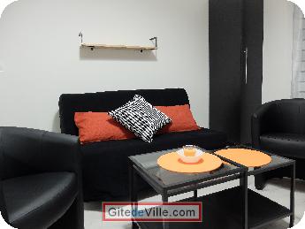 Self Catering Vacation Rental Pau 4