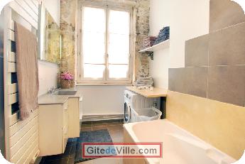 Self Catering Vacation Rental Lyon 4