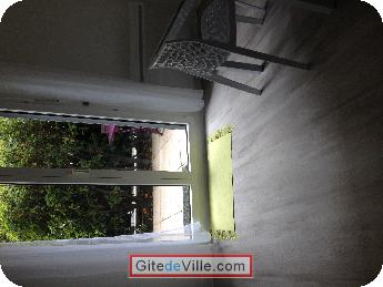 Self Catering Vacation Rental Lyon 9