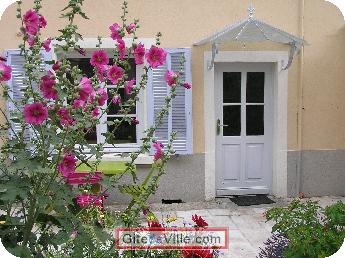 Self Catering Vacation Rental Lyon 5