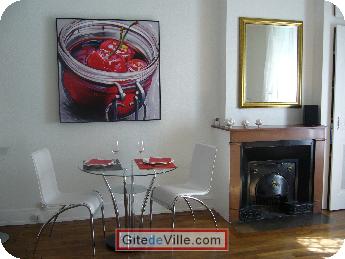 Self Catering Vacation Rental Lyon 4