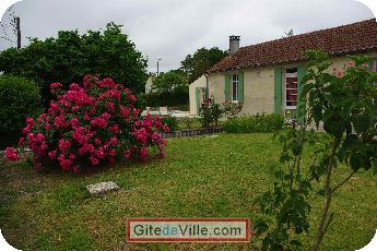 Self Catering Vacation Rental Saintes 8