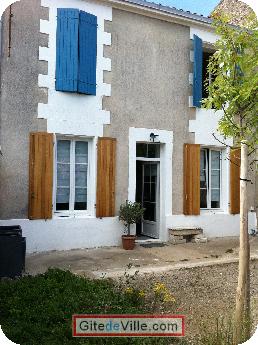 Self Catering Vacation Rental Niort 4