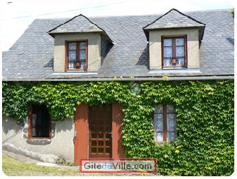 gîte à auzers en location saisonnière pour les vacances 1