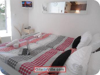 Self Catering Vacation Rental Nantes 8