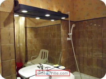 Self Catering Vacation Rental Oullins 6