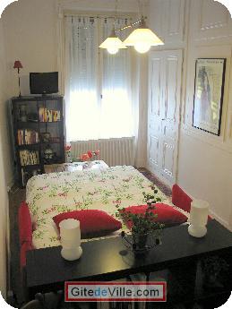 Self Catering Vacation Rental Lyon 3