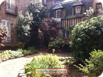 Self Catering Vacation Rental Rennes 5
