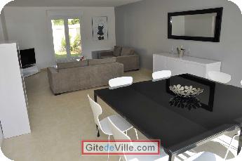 Self Catering Vacation Rental Fontaine_sur_Ay 8