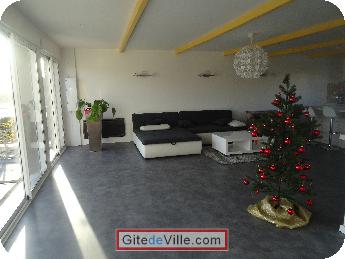 Gîte Villeneuve_le_Roi 2