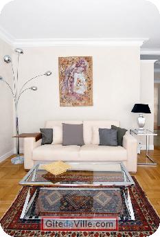 Self Catering Vacation Rental Lyon 8