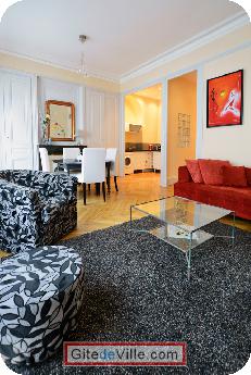 Self Catering Vacation Rental Lyon 2