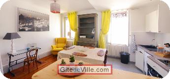 Self Catering Vacation Rental Lyon 5