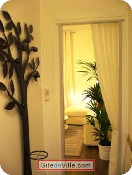 Self Catering Vacation Rental Lyon 2