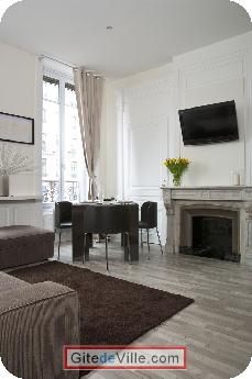 Self Catering Vacation Rental Lyon 2