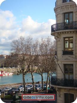 Self Catering Vacation Rental Lyon 8